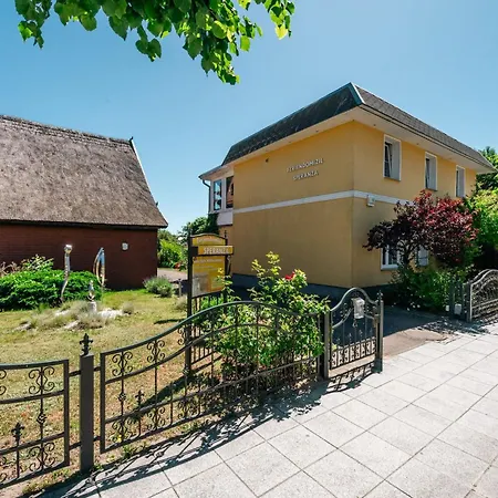 Ferienwohnung &Quotklippe&Quot Apartman Sellin